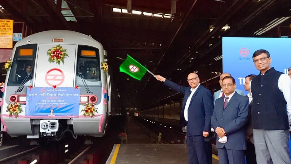 Delhi Metro today 2023: मेट्रो फेज चार के सभी स्टेशनों पर प्लेटफॉर्म स्क्रीन डोर लगाया जाएगा