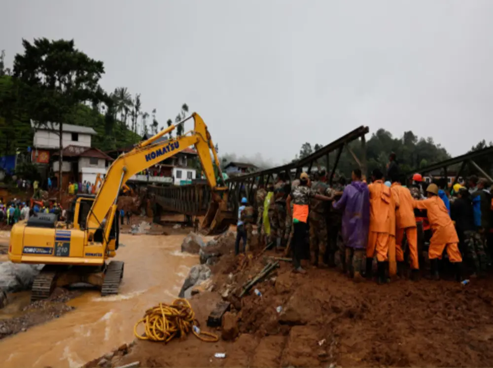 Wayanad Landslide 308 deaths : वायनाड भूस्खलन चार दिन बाद जीवित निकाले गए चार लोग अब तक 308 लोगों की मौतें